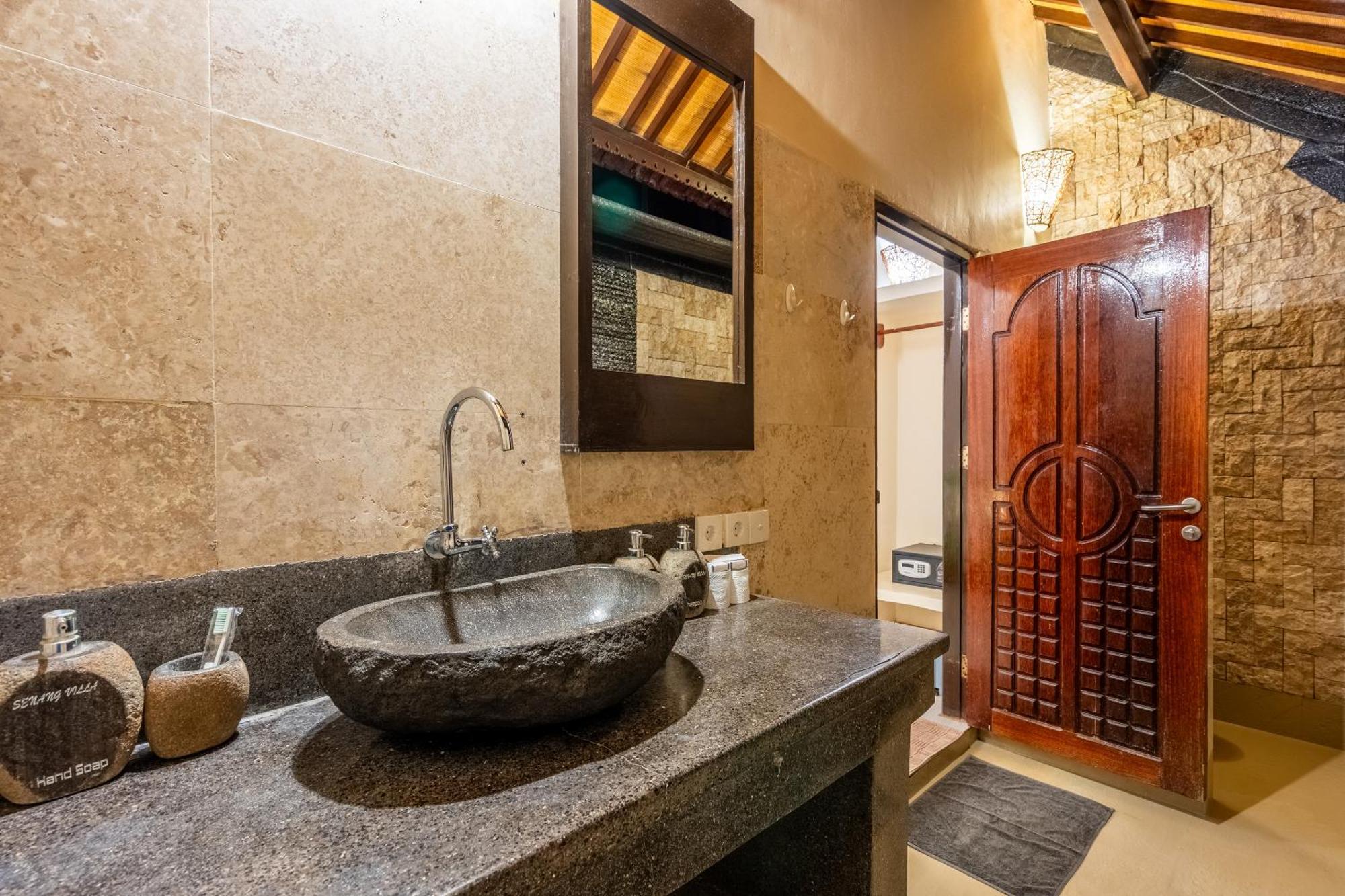 Senang Villa Gili Air Exterior foto