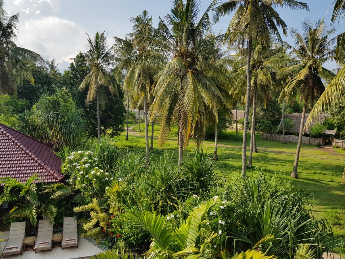 Senang Villa Gili Air Exterior foto
